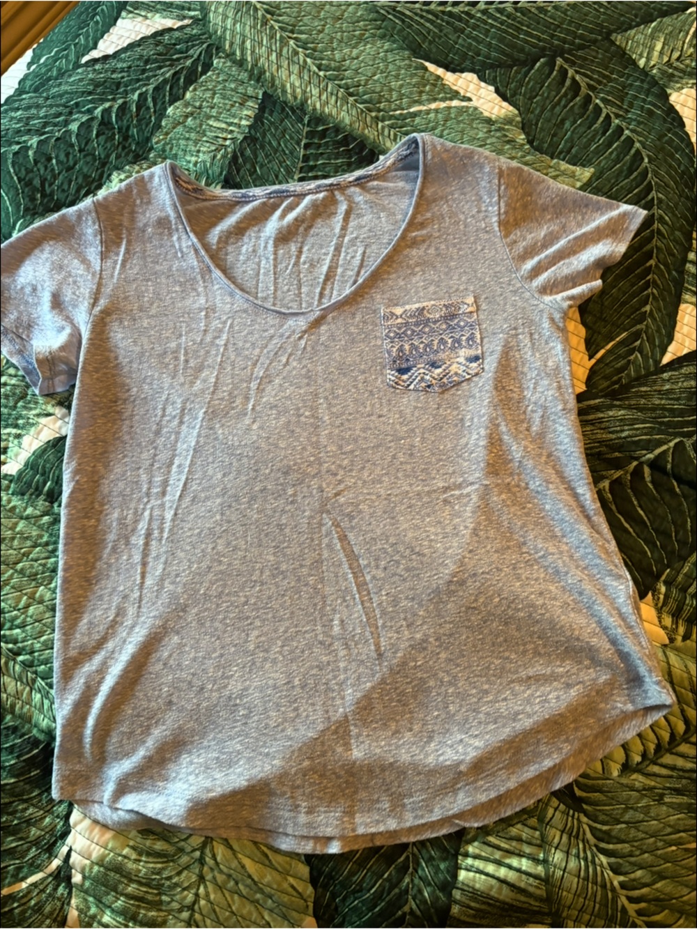 Aeropostale Heather blue Scoop Neck Tee with Patterned Pocket